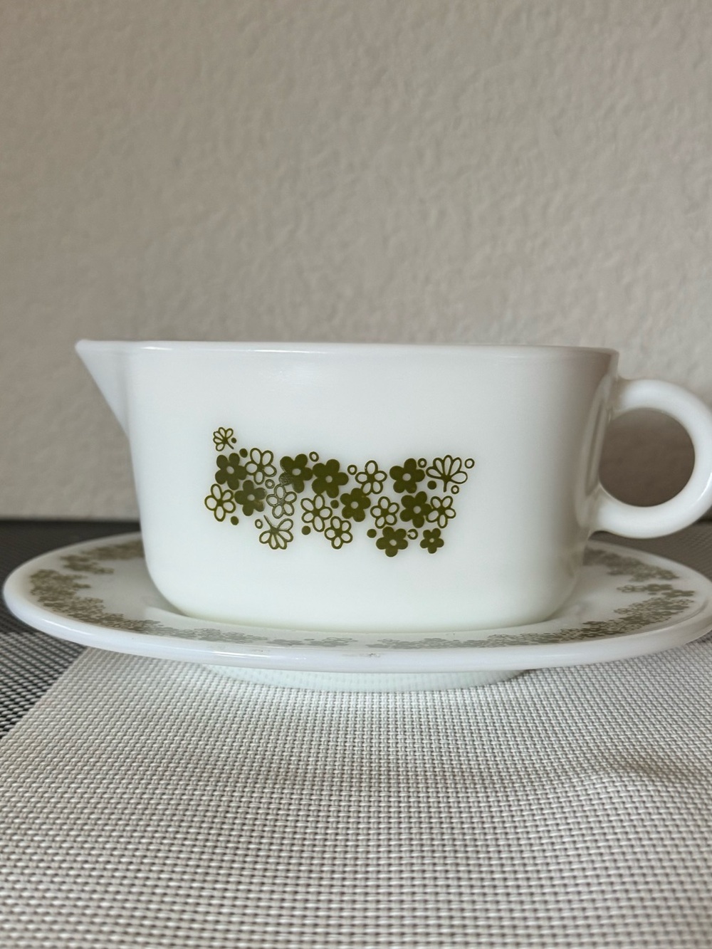 Pyrex Spring Blossom Gravy Boat
